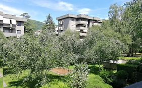 Como Sole, Green And Quiet